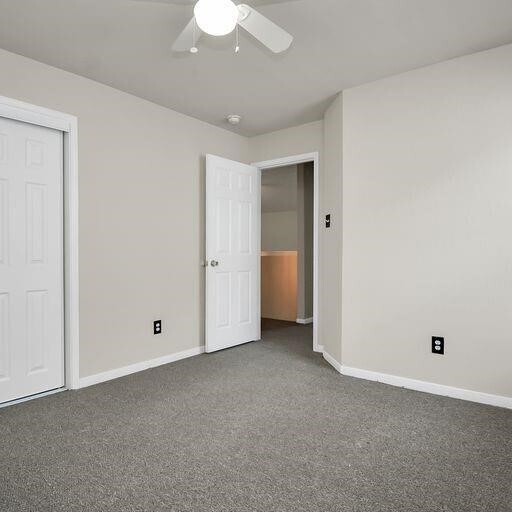 Building Photo - 2723 Oak Ridge Park Dr