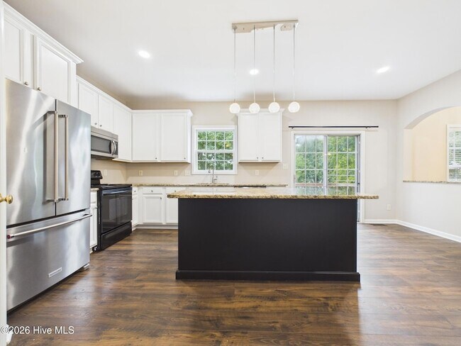 Building Photo - 5500 Yates Garden Ln