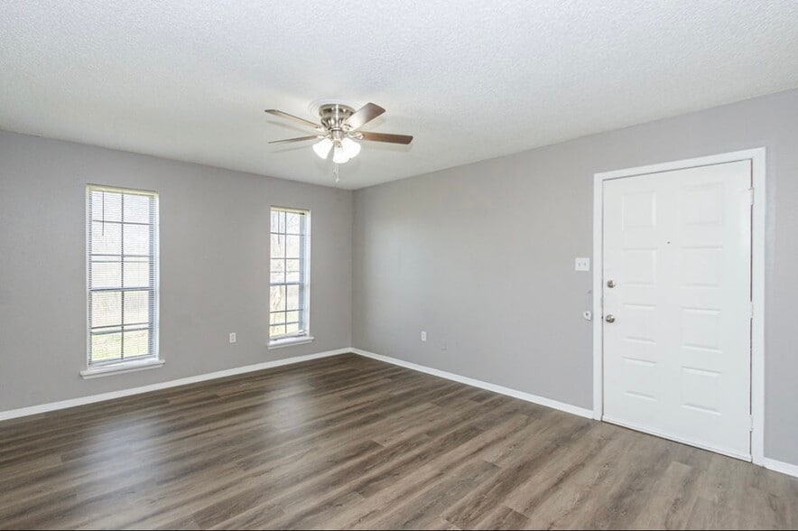 Oak Haven Apartments 2910 Old Lane City Rd Wharton TX 77488