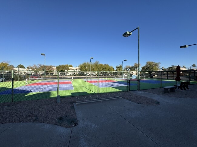 Building Photo - 1825 W Ray Rd