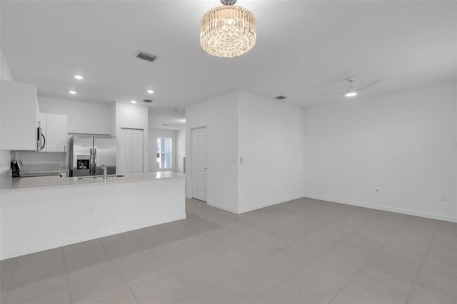 Building Photo - 105 SW 184th Ave