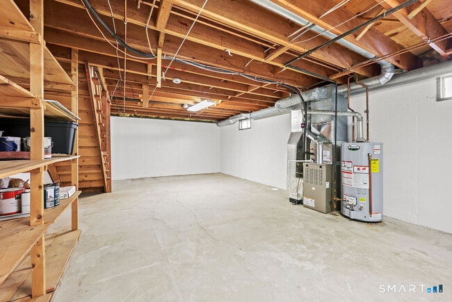 Building Photo - 8 Allspice Ln