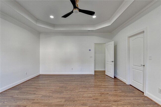 Building Photo - 7970 St Marlo Fairway Dr