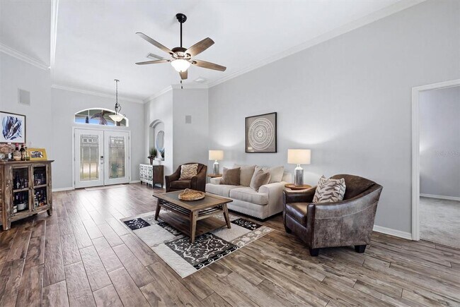 Building Photo - 4617 Egmont Dr