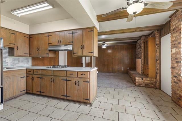 Building Photo - 629 FM697