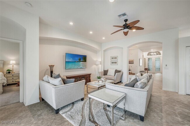 Building Photo - 5583 Lago Villaggio Way
