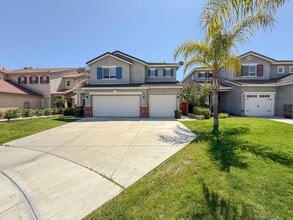Building Photo - AVAILABLE NOW! 5 Bedroom, Cut-DeSac Home for Rent in a Beautiful, Murrieta Community!