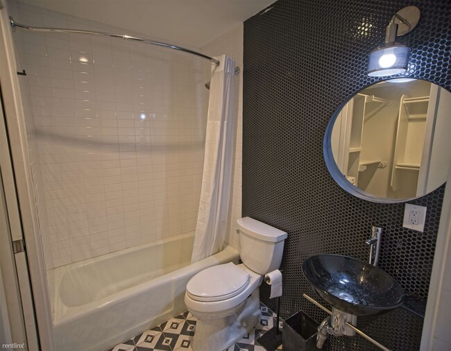Building Photo - Studio, 1 bath Condo - La Duena Studio
