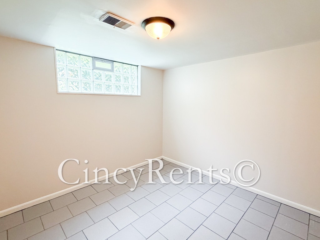 Building Photo - 6610 Palmetto St
