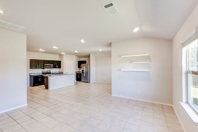 Building Photo - 9705 Kensley Rose Dr