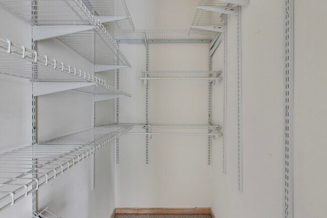 Building Photo - 1423 W Cortez St