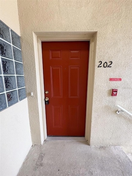 Building Photo - 6019 Portsdale Pl