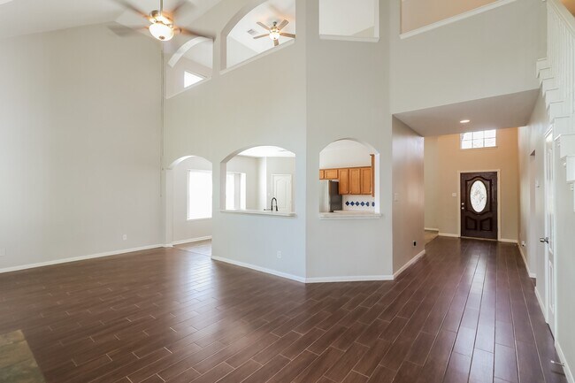 Building Photo - 2731 Cross Tide Ln