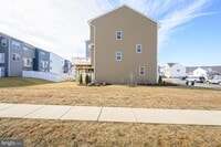 Building Photo - 201 Hillsdale Pl