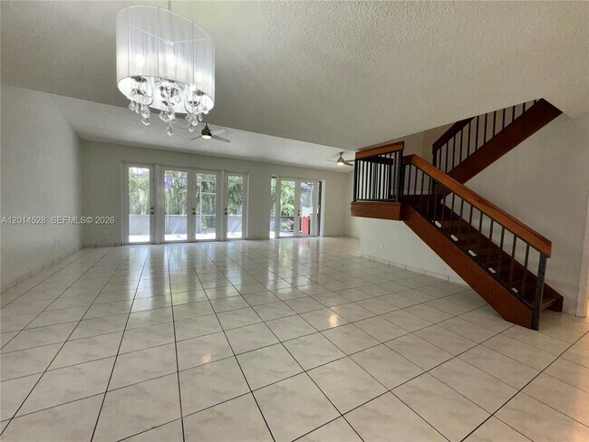 Building Photo - 4745 NW 98 Pl