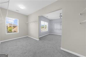 Building Photo - 5435 Mirror Lake Dr