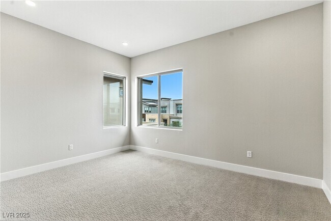 Building Photo - 5073 Slatestone St