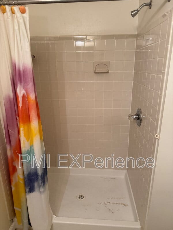 Building Photo - 5861 E Boniwood Turn