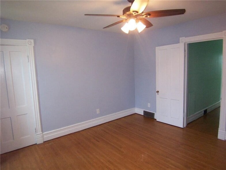 living room - 300 Washington Ave