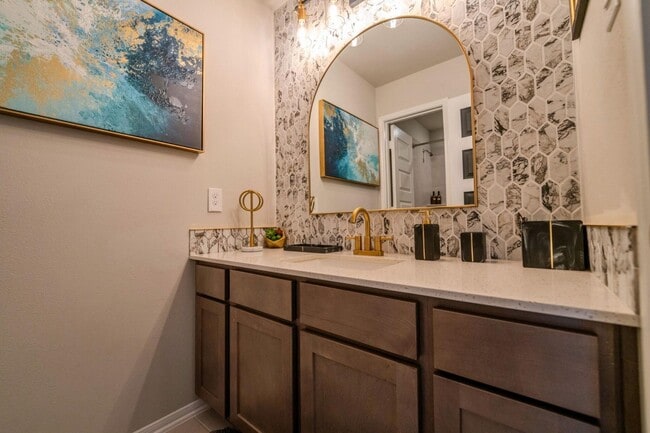 Building Photo - 11347 Needlerock Ct