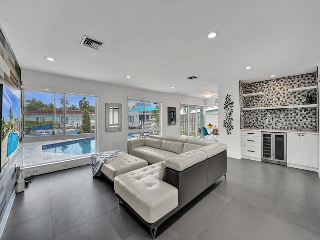 Building Photo - 1108 Tangelo Isle