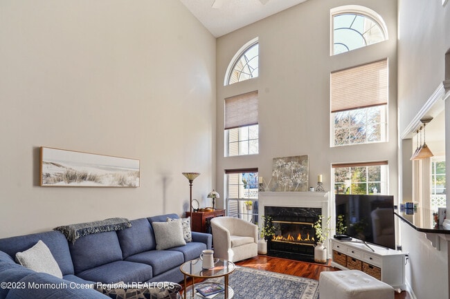 Building Photo - 192 Tarpon Dr