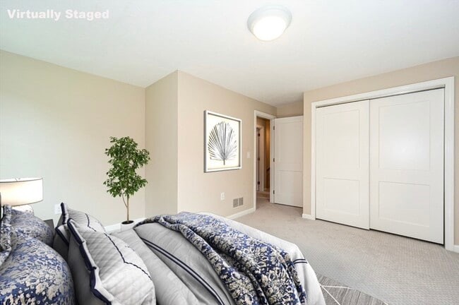 Building Photo - 7 Sherman Terrace