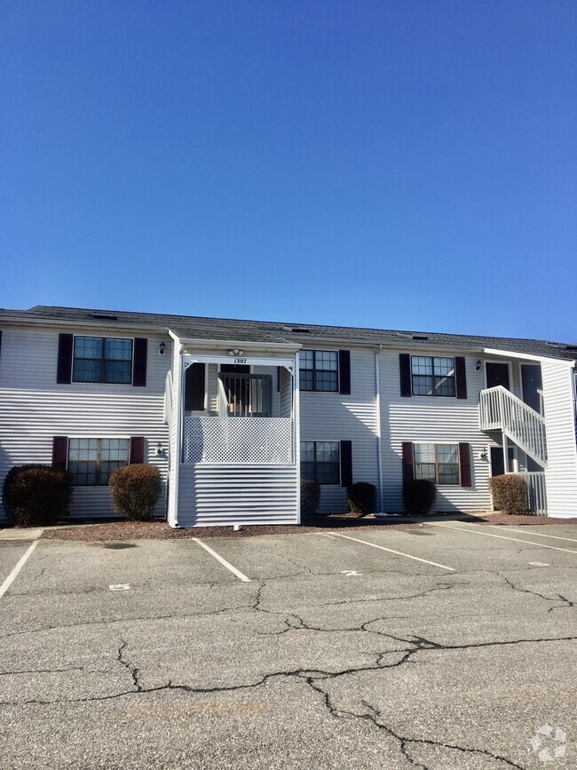 Building Photo - 1307 Homestead Garden Ct