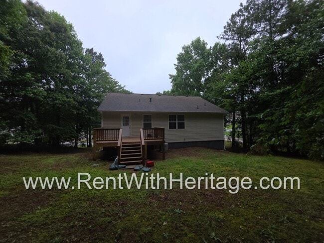 Building Photo - Immaculate 5-bedroom, 3-bath home in the Cedar Mountain Park subdivision in Douglasville, GA.
