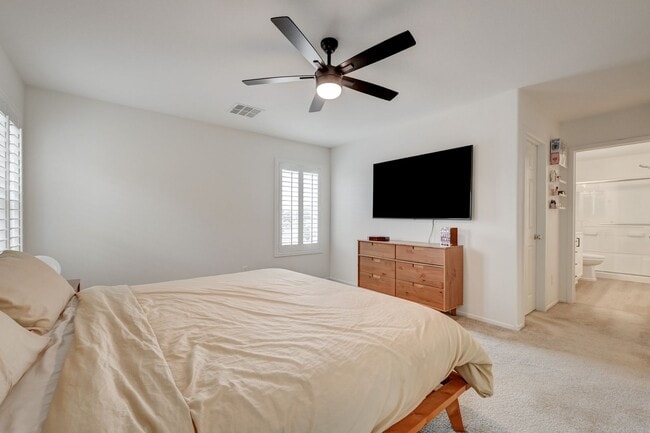 Building Photo - Beautiful Two Story Home Ready for Immediate Move-In