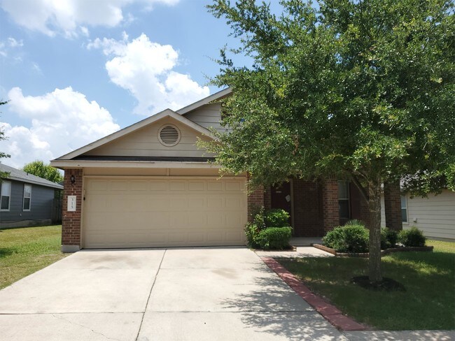Building Photo - 315 Feathergrass Dr
