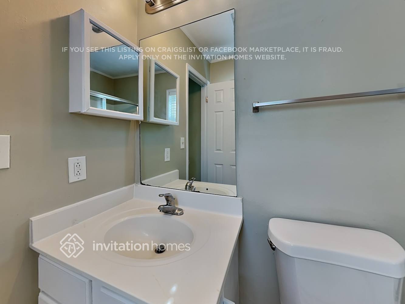 Building Photo - 3597 Chinaberry Ln