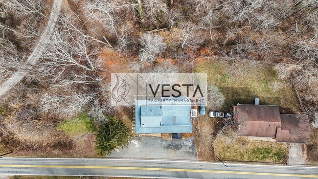 Building Photo - 2383 Dutch Cove Rd