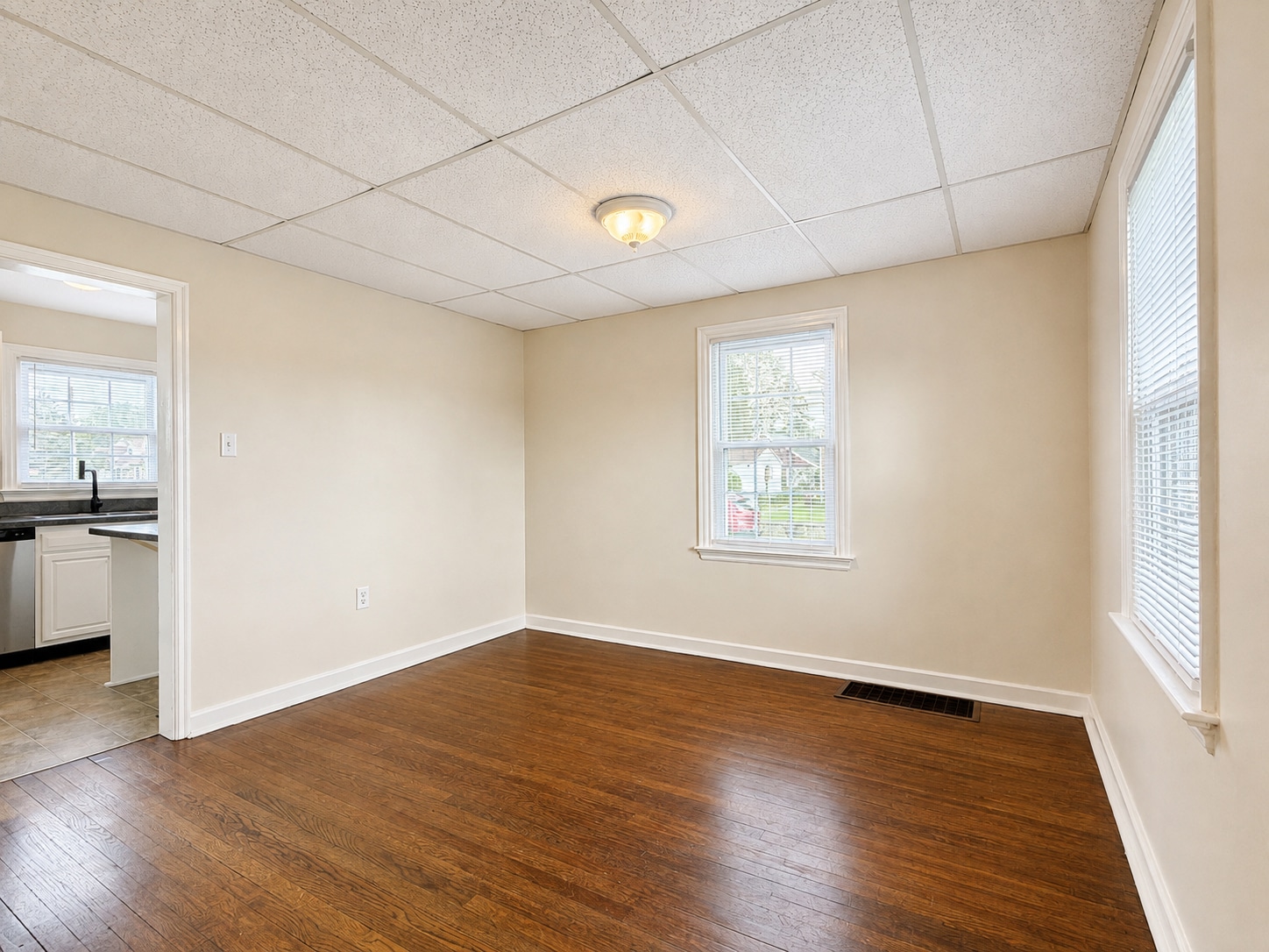 Building Photo - 430 Brimmer Ave
