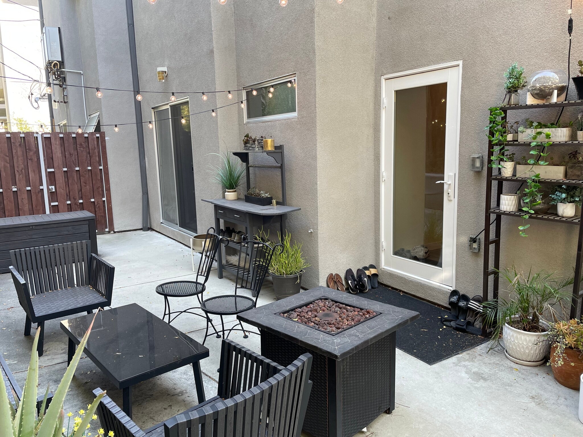 Building Photo - 1620 Malcolm Ave