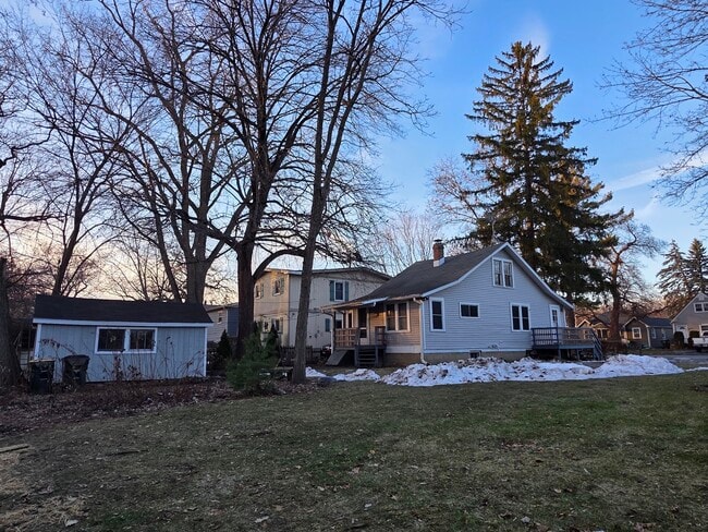 Building Photo - 117 Woodland Dr