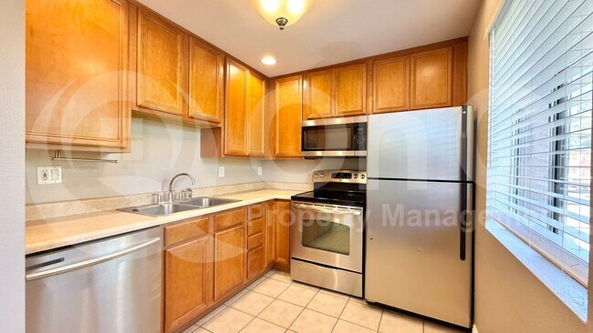 Building Photo - 4354 N 82nd St