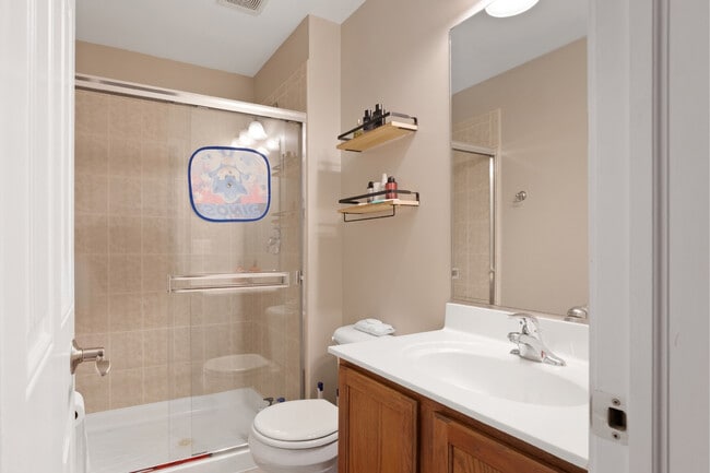 Building Photo - 25947 Campbell Ln