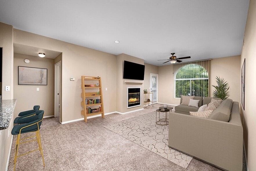 Building Photo - Campana Crown Valley Apartments