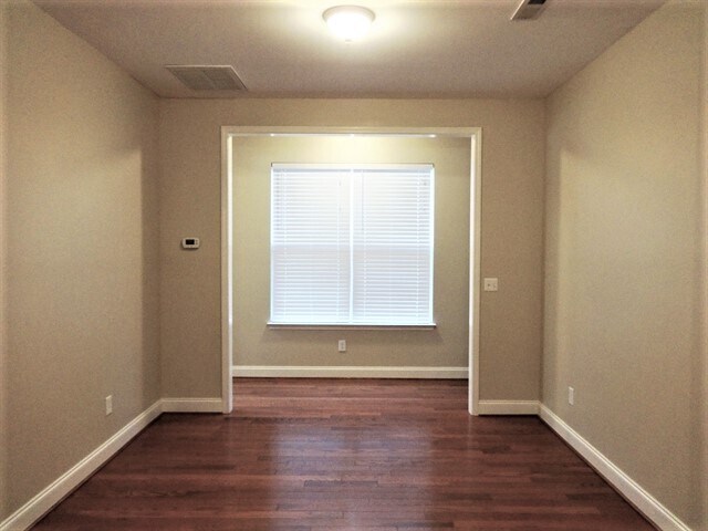 Building Photo - 126 Diploma Dr