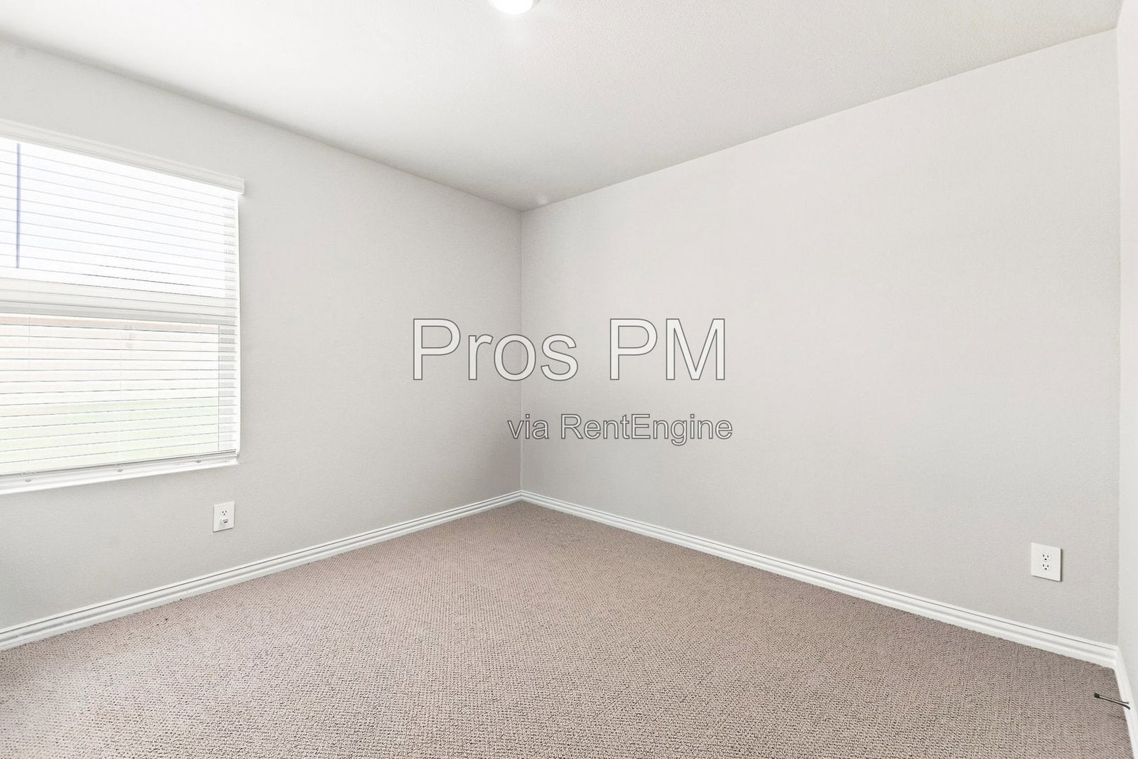Building Photo - 2625 Amistad Ln