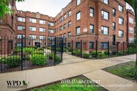 Building Photo - 7836 S Ellis Ave