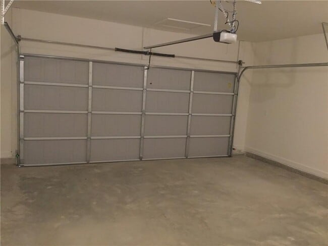 Building Photo - 1392 Weatherbrook Cir