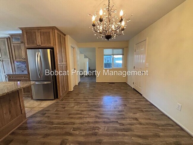 Building Photo - 3062 Doubletree Ln