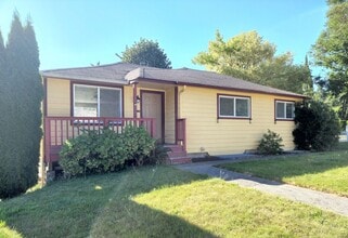 Building Photo - SekAnd Spartan Suites LLC