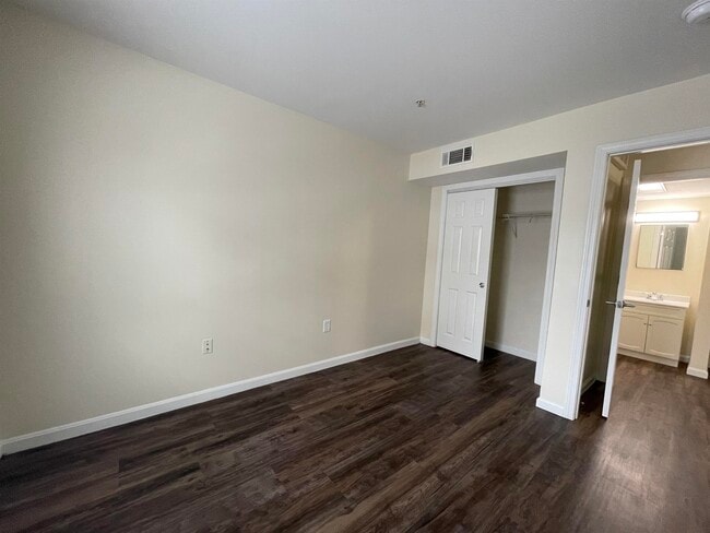 Building Photo - 20 Sentinel Court