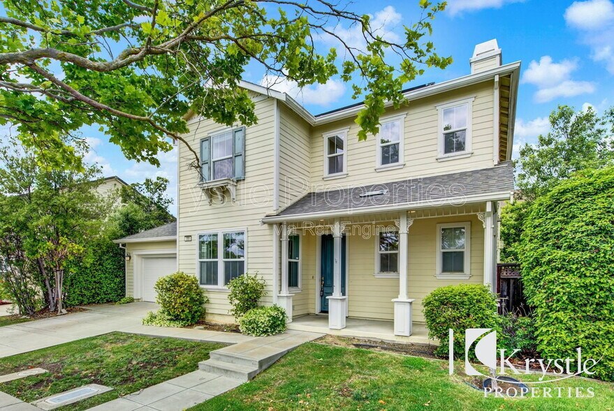 Building Photo - 300 Poplar Ave