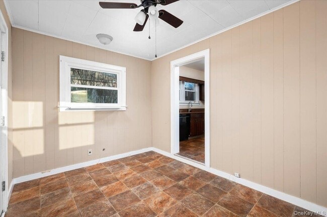 Building Photo - 179 Serrano Ave