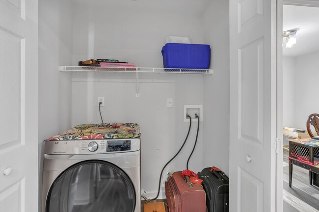 Building Photo - Brookhaven’s Most Desirable Neighborhood