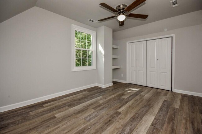 Building Photo - 4792 NC-73